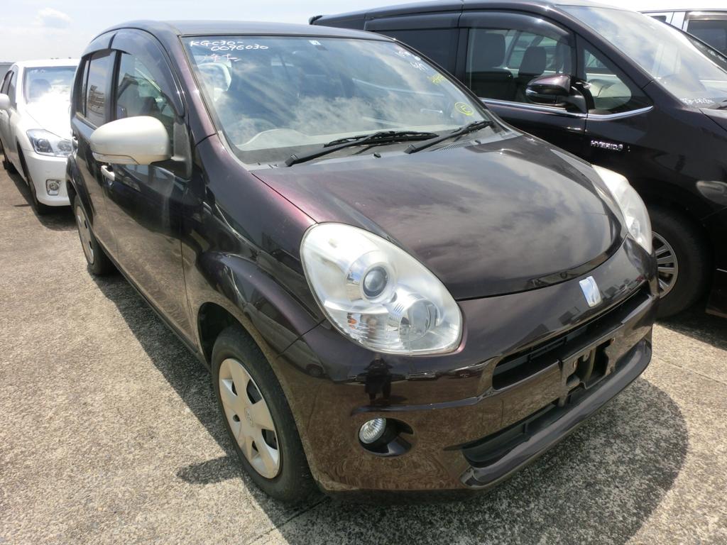 Toyota Passo 2012